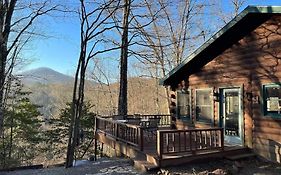Misty Ridge Pet Friendly Log Cabin Close To Town